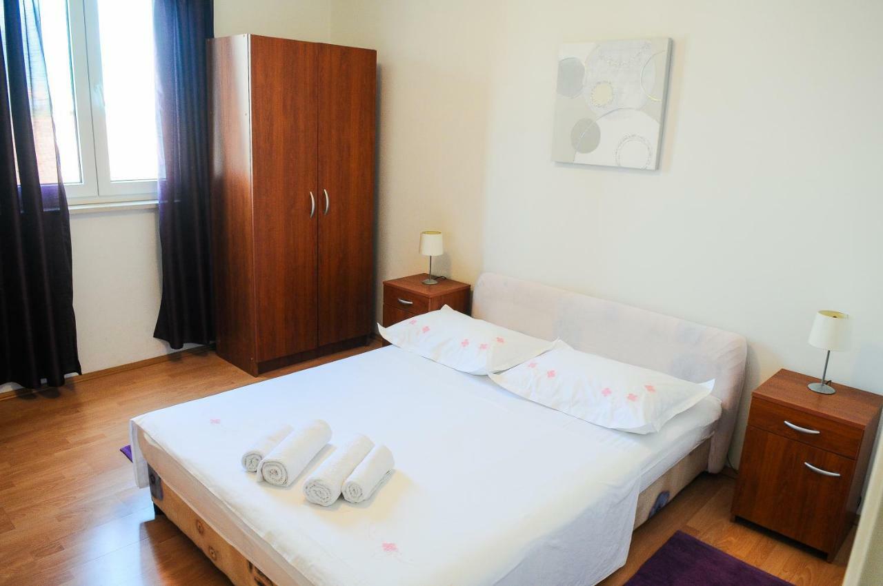 Anamarija Apartment Split Bagian luar foto