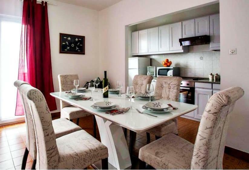 Anamarija Apartment Split Bagian luar foto